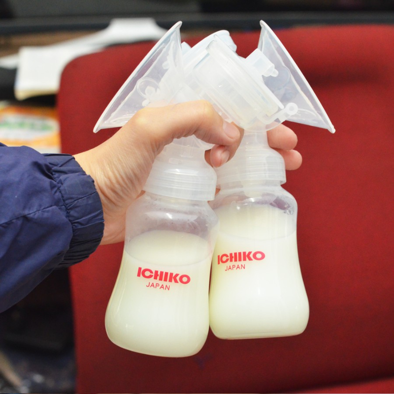 Máy giúp kích thích nguồn sữa mẹ